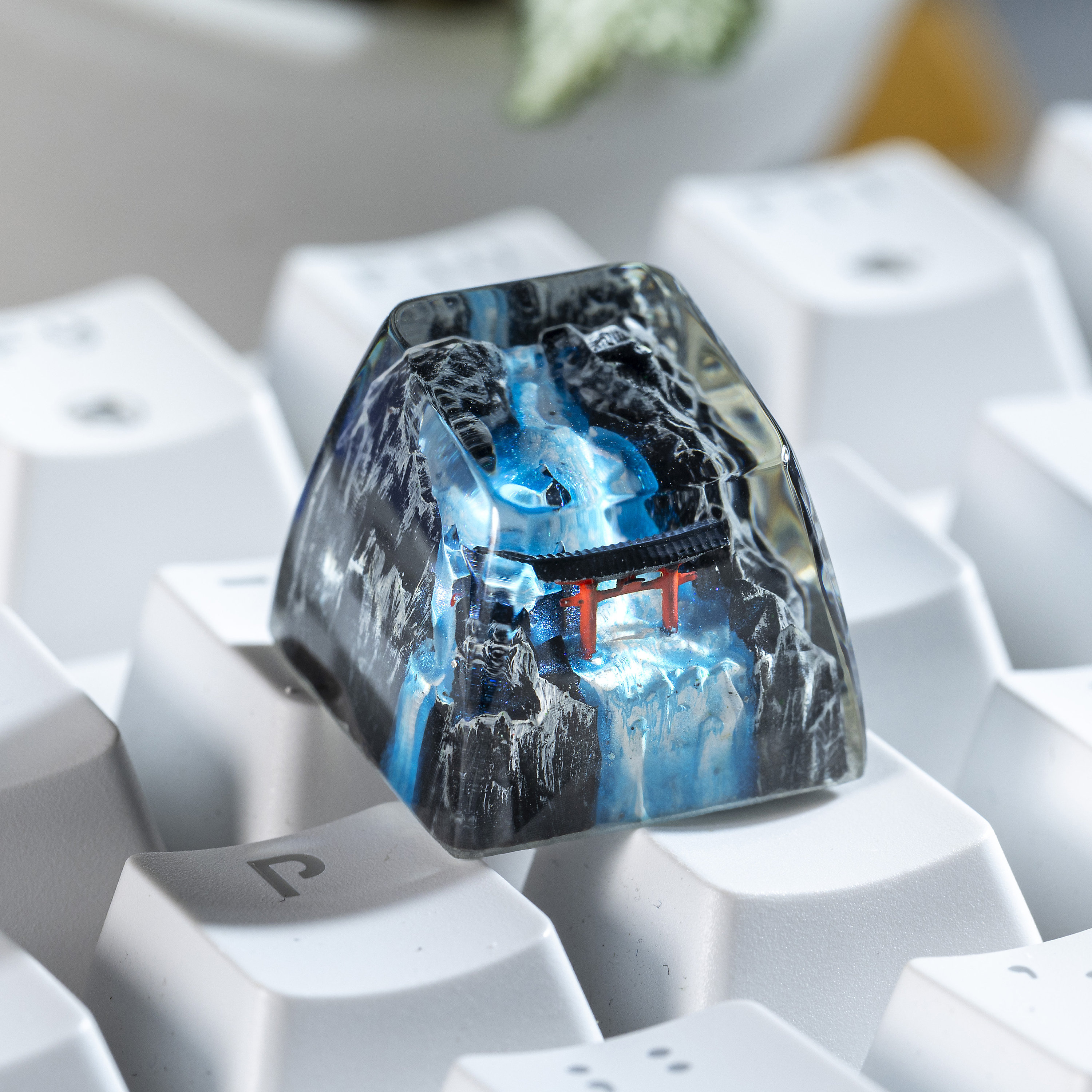 Winter Torii Gate Keycap, Japanese Gate, Artisan Keycap, Keycap for MX Cherry Switches Keyboard, Handmade Gift