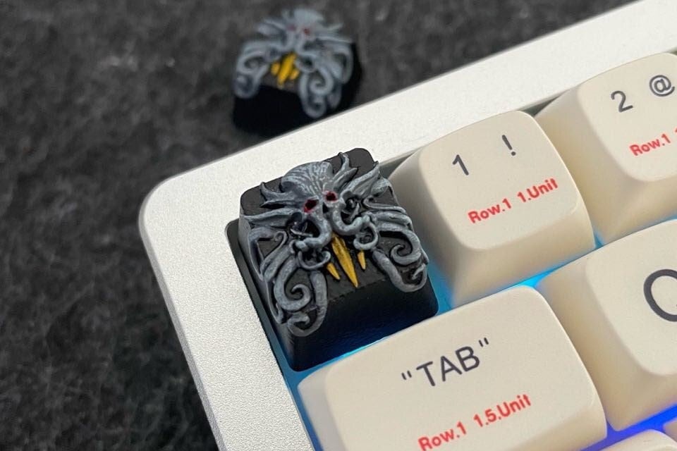 Baldur's Gate 3 Keycap, Baldur's Gate 3 Logo, Gaming Keycap, Artisan Keycap for Cherry MX Switches Mechanical Keyboard, Gift for him