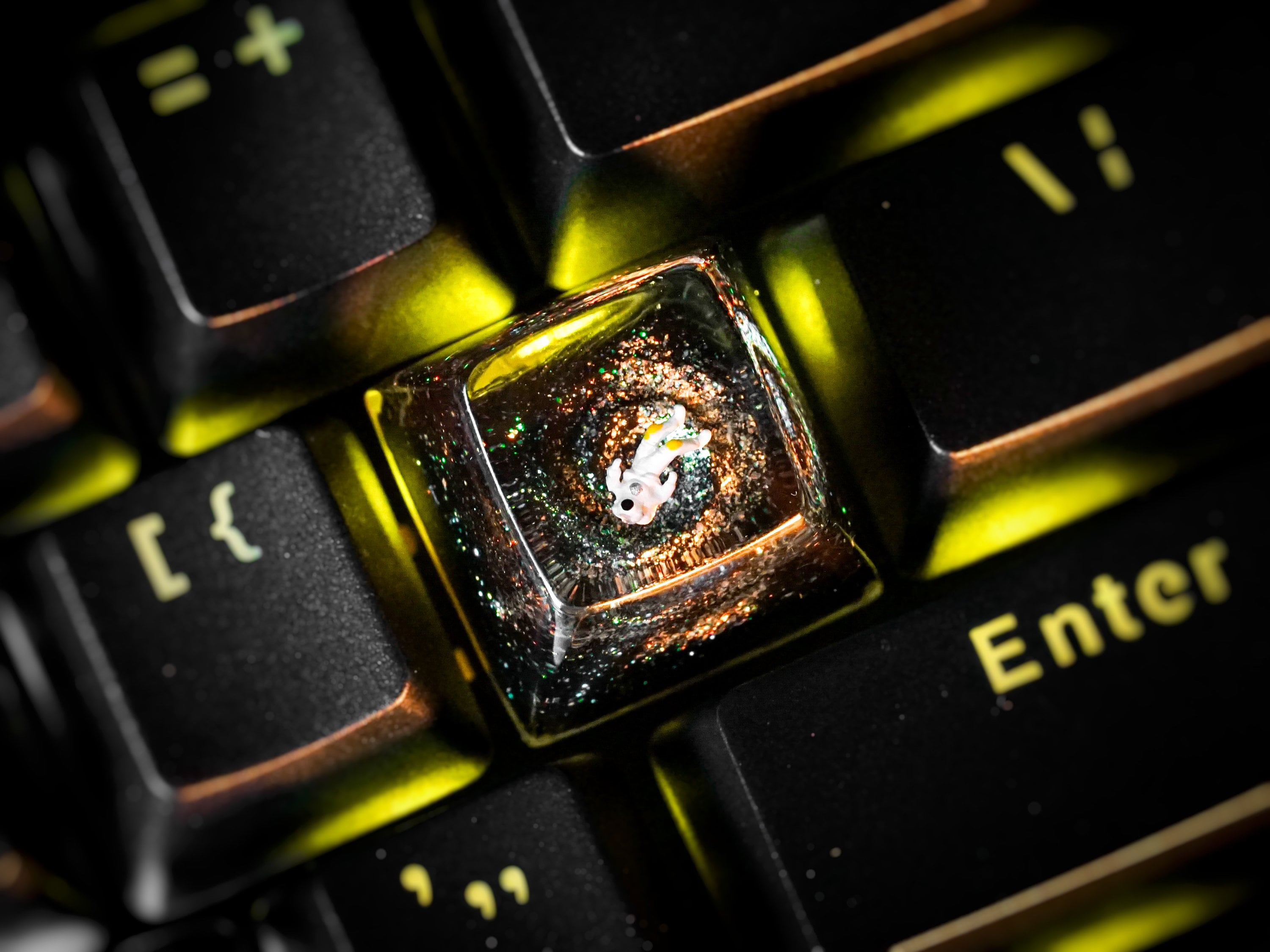 Astronaut Keycap, Esc Keycap, Artisan Keycap, Universe Keycap, Keycap for MX Cherry Switches Mechanical Keyboard, Handmade Gift