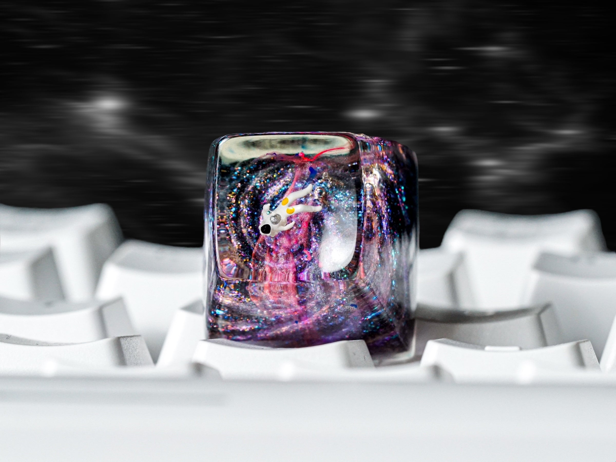 Astronaut Keycap, Artisan Keycap, Galaxy Keycap, Universe Keycap, Resin Keycap for Mechanical Keyboard, Handmade Gift