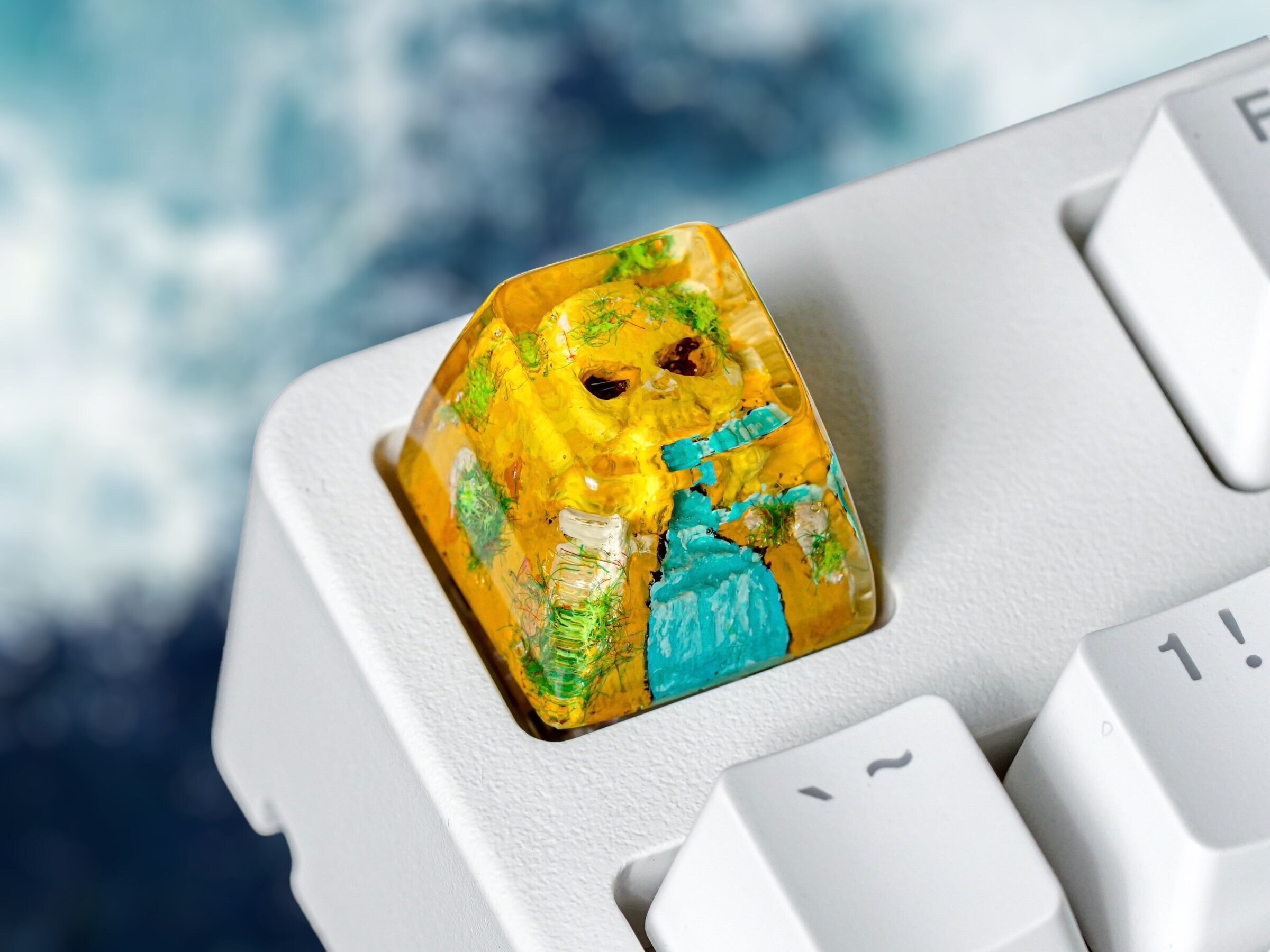 Skull Waterfall Keycap, Landscape Keycap, Artisan Keycap, Keycap for MX Cherry Mechanical Keyboard, Handmade Gift