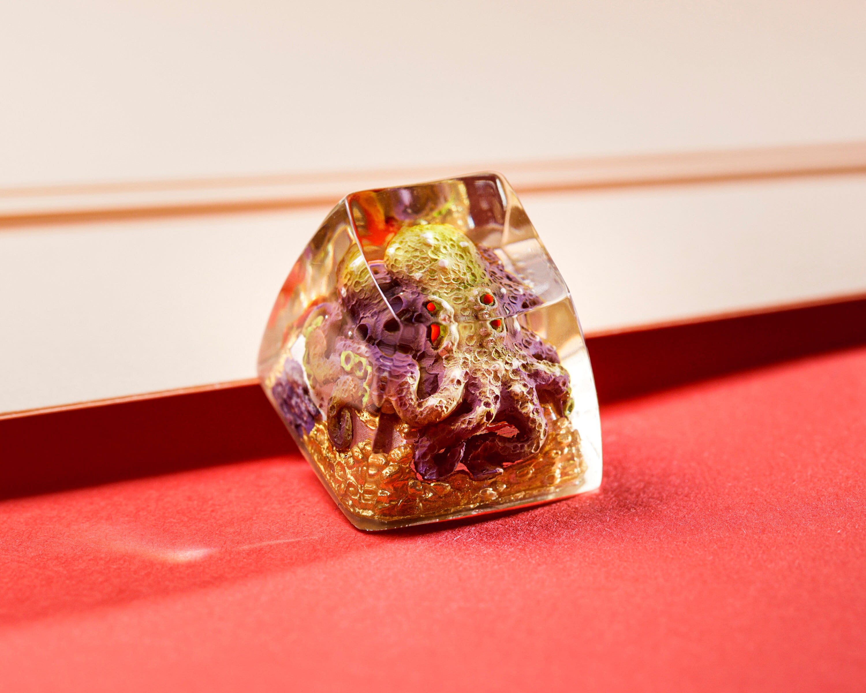 Purple Octopus Keycap, Artisan Keycap, Aquatic Creature Keycap, Keycap for MX Cherry Switches Mechanical Keyboard, Handmade Gift