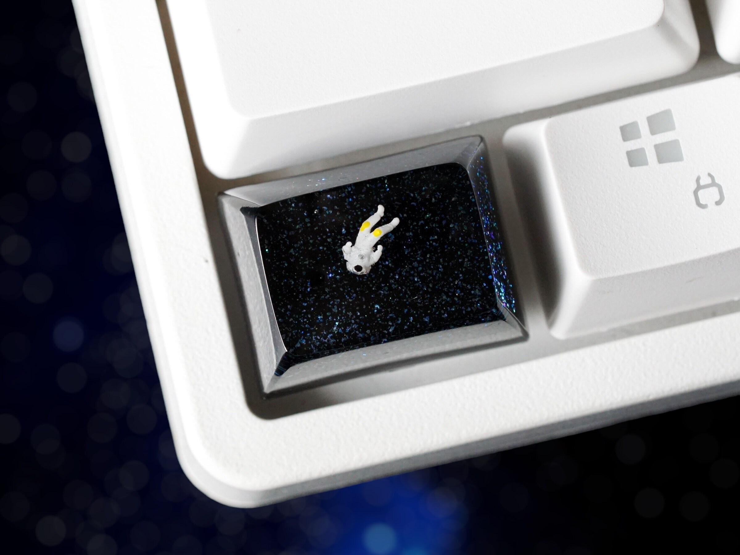 Astronaut Keycap, Ctrl/Alt Keycap, Galaxy Keycap, Universe Keycap, Keycap For MX Cherry Mechanical Keyboard, Gift for Him